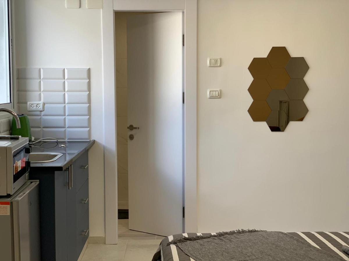 Maya New Guest House -Panoramic Sea&Citycentre View, Haifa Esterno foto